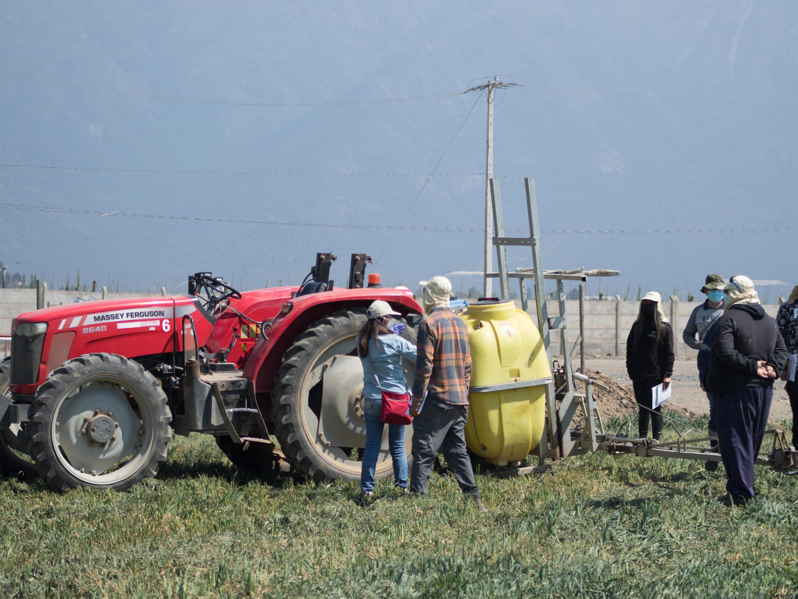 Lee más sobre el artículo OTEC AFIPA capacita desde hace tres décadas, en la implementación de Buenas Prácticas Agrícolas en el uso responsable de las tecnologías para proteger a los cultivos